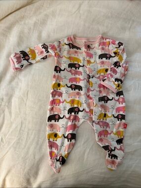 Newborn Magnetic Me onesie